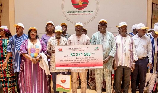 LONAB Pays 83.37 million CFA Francs to Lucky 4+1 Winner